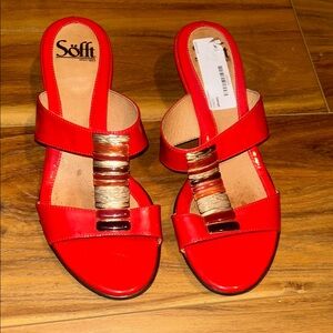 Women's Chic Red Sandals size 8m